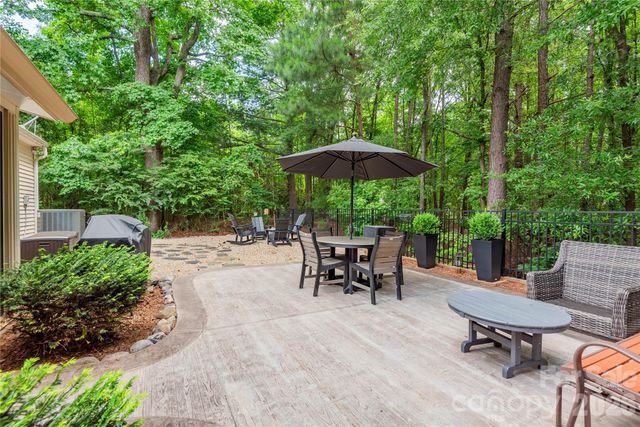 7330 Restoration Drive, Matthews, NC 28105