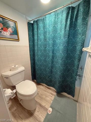 788 Park Shore DR # F17, Naples, FL 34103