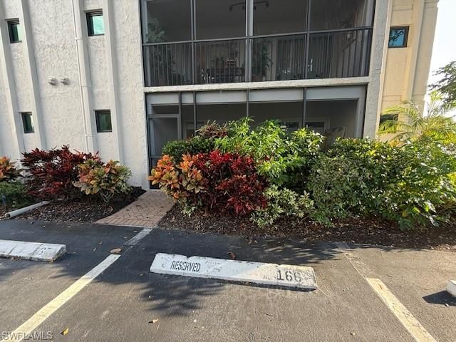 788 Park Shore DR # F17, Naples, FL 34103