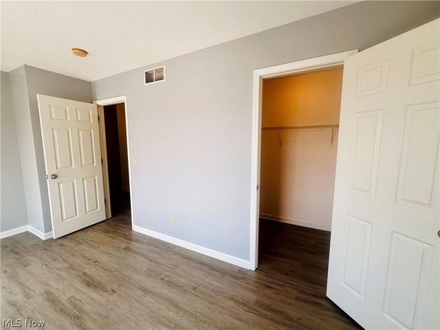 1963 E 85th Street, Cleveland, OH 44106