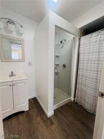 1963 E 85th Street, Cleveland, OH 44106