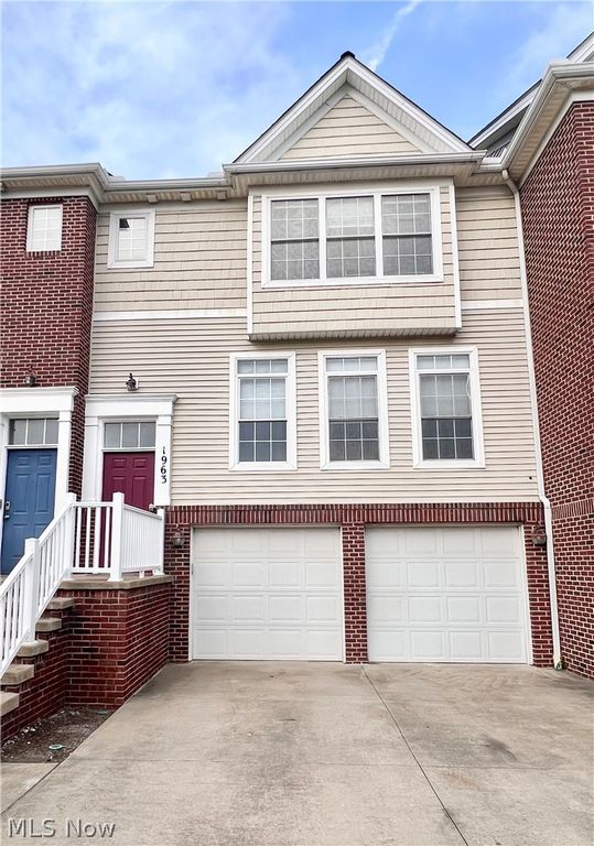 1963 E 85th Street, Cleveland, OH 44106