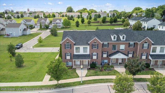 625 Nantucket Drive, Lansing, MI 48906