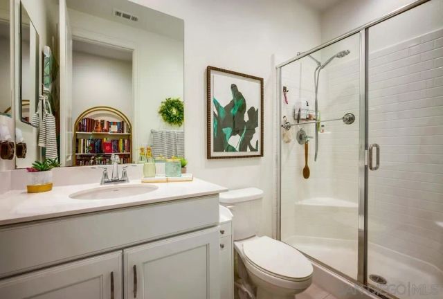 35828 Blue Breton Dr, Fallbrook, CA 92028