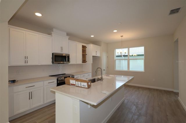 1346 MOUNT ROYAL DRIVE, St Cloud, FL 34771