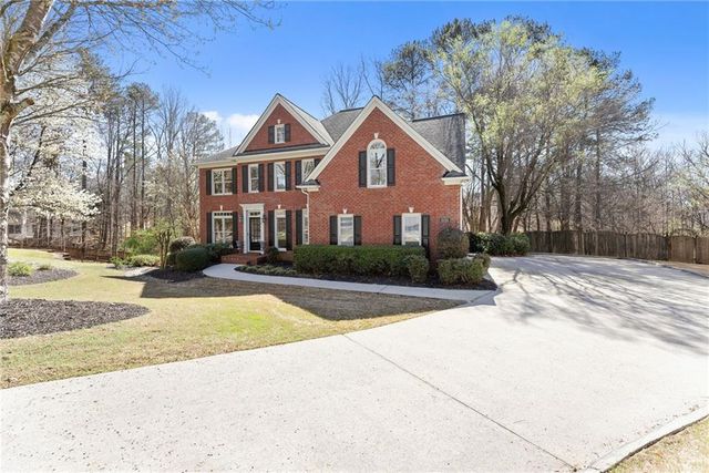 4140 River Bluff Run Way, Suwanee, GA 30024
