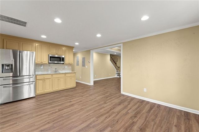 4140 River Bluff Run Way, Suwanee, GA 30024