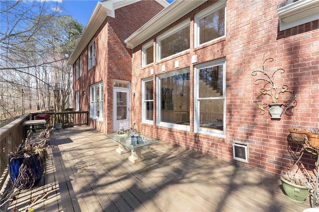 4140 River Bluff Run Way, Suwanee, GA 30024