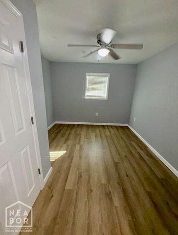 212 E College Street, Bono, AR 72416