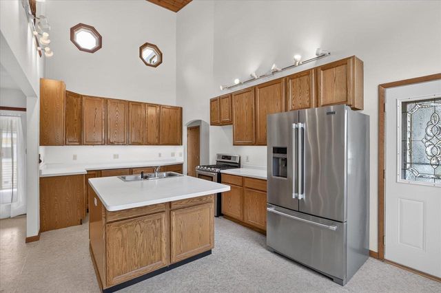 744 Ansley Avenue, Milton, WI 53563