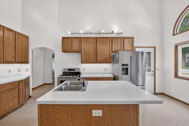 744 Ansley Avenue, Milton, WI 53563