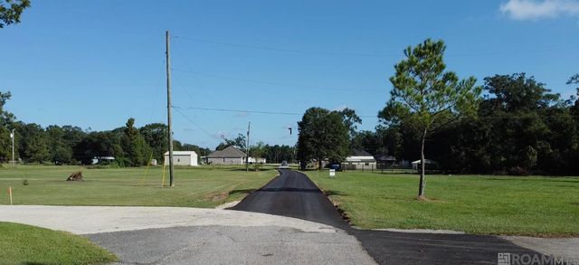 TBD R And V Way, St Amant, LA 70774