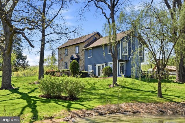 170 RED CORNER RD, Douglassville, PA 19518