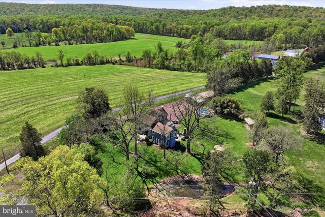 170 RED CORNER RD, Douglassville, PA 19518