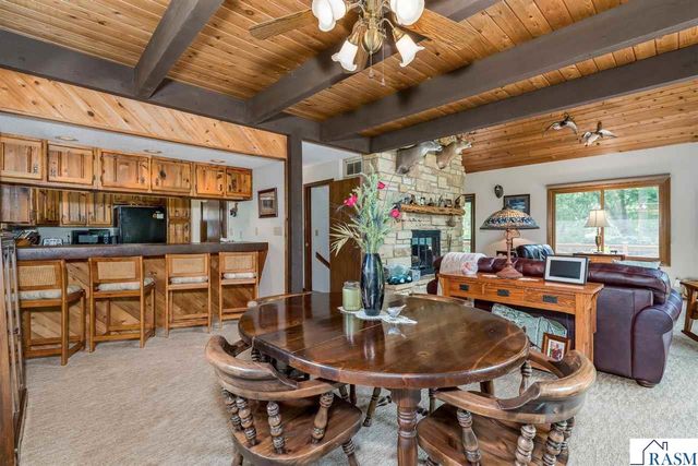 314 Meadow Woods Drive, Mankato, MN 56001
