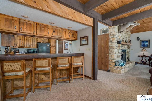 314 Meadow Woods Drive, Mankato, MN 56001