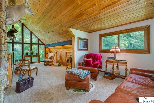 314 Meadow Woods Drive, Mankato, MN 56001