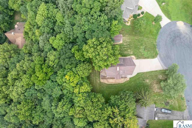 314 Meadow Woods Drive, Mankato, MN 56001