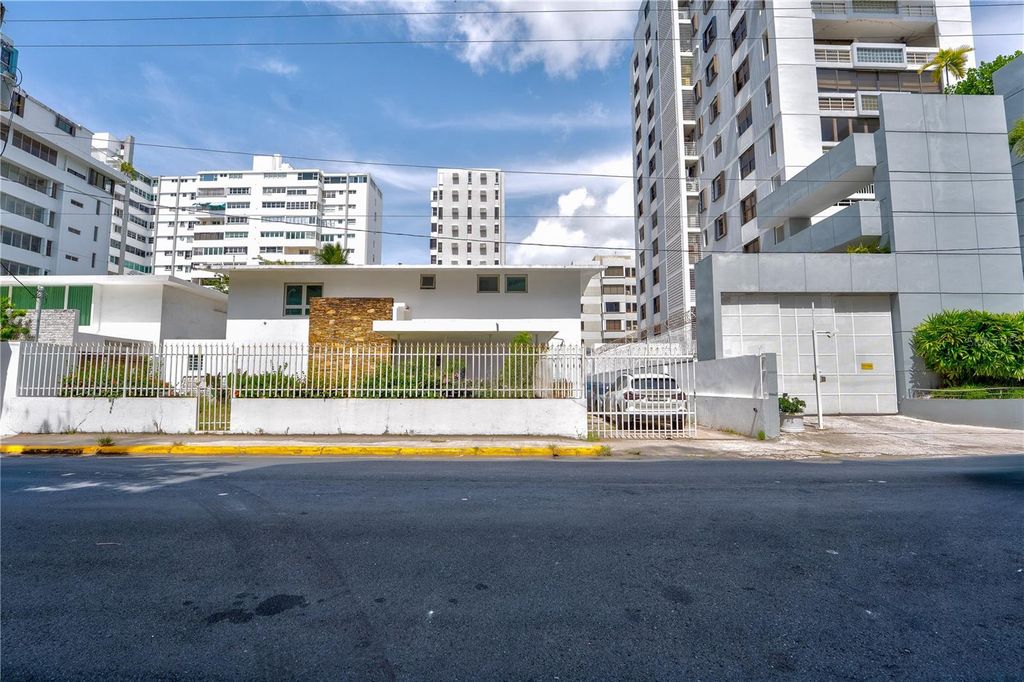 13 CALLE RODRÍGUEZ SERRA STREET, San Juan, PR 00907
