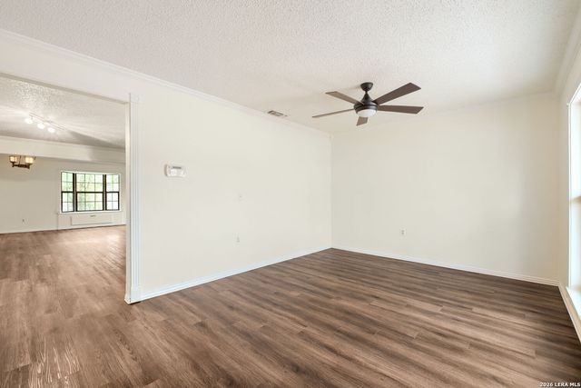 12006 El Sendero St, San Antonio, TX 78233
