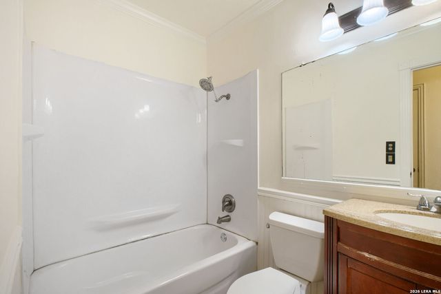 12006 El Sendero St, San Antonio, TX 78233