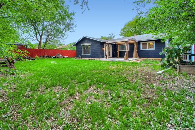 12006 El Sendero St, San Antonio, TX 78233