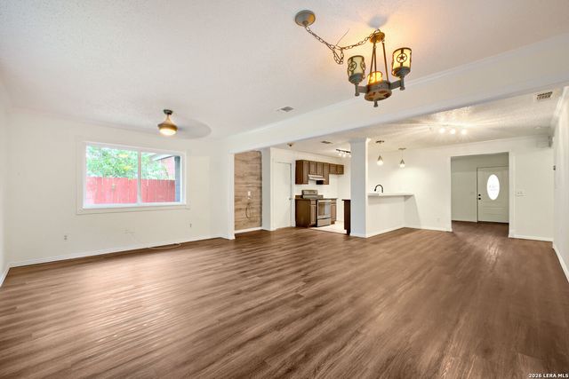 12006 El Sendero St, San Antonio, TX 78233