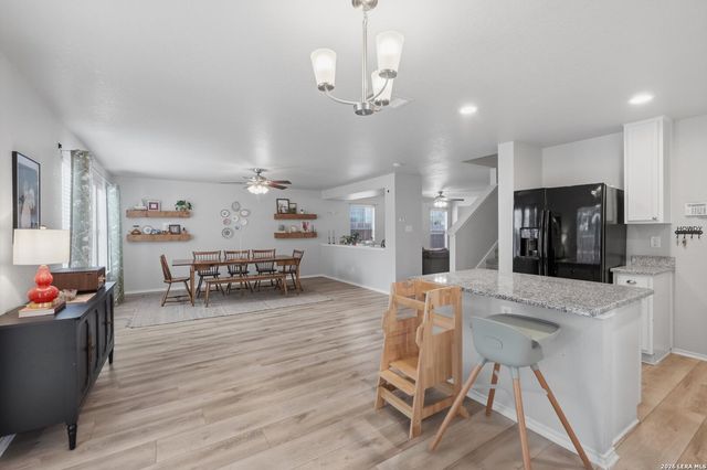 406 Hampton Cove, Boerne, TX 78006