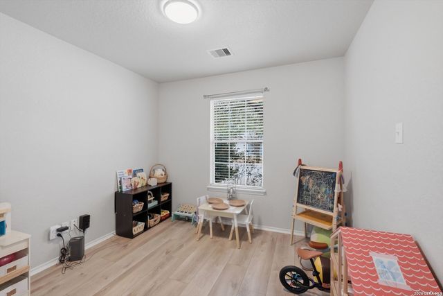 406 Hampton Cove, Boerne, TX 78006