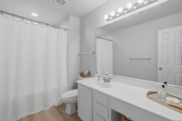 406 Hampton Cove, Boerne, TX 78006