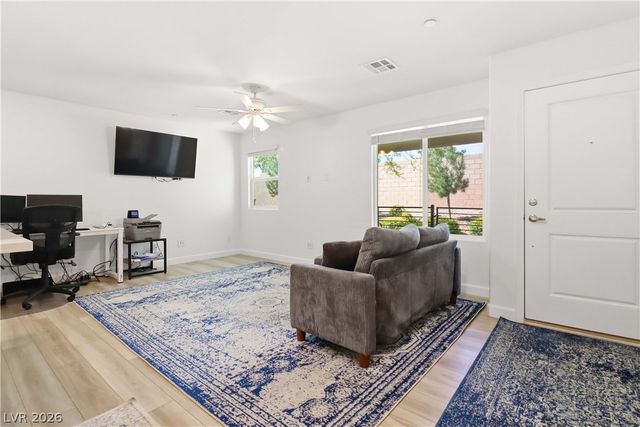 3621 Arcadian Sea Street, Las Vegas, NV 89106