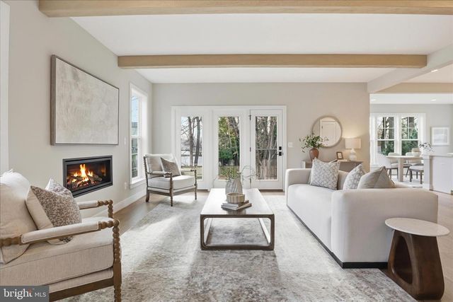 602 TAPAWINGO RD SW, Vienna, VA 22180