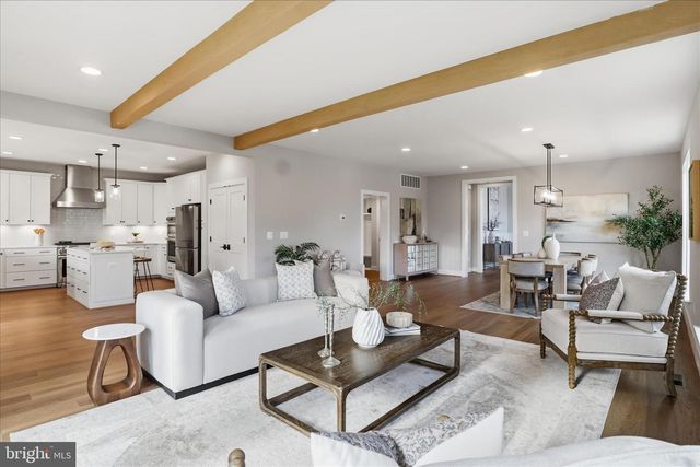 602 TAPAWINGO RD SW, Vienna, VA 22180