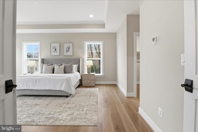 602 TAPAWINGO RD SW, Vienna, VA 22180