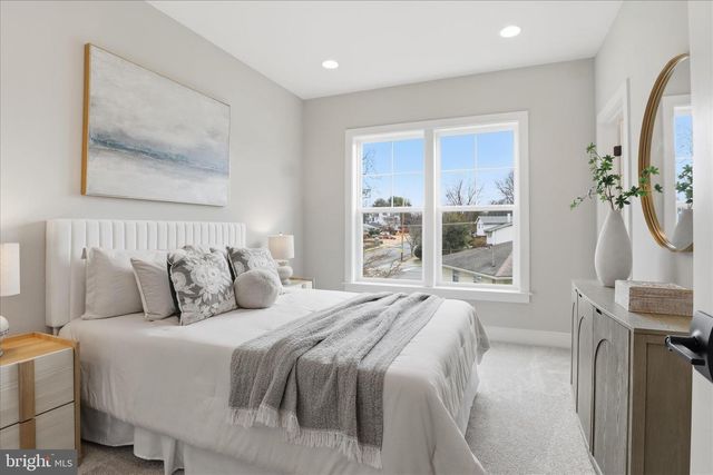 602 TAPAWINGO RD SW, Vienna, VA 22180