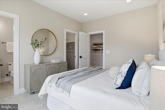 602 TAPAWINGO RD SW, Vienna, VA 22180