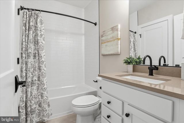 602 TAPAWINGO RD SW, Vienna, VA 22180