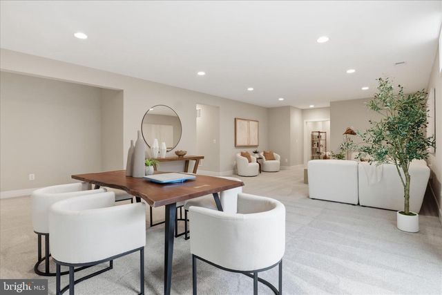 602 TAPAWINGO RD SW, Vienna, VA 22180