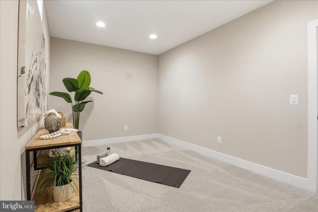 602 TAPAWINGO RD SW, Vienna, VA 22180