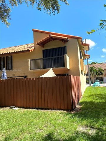 10073 SW 77th Ct 0, Miami, FL 33156