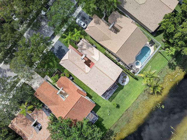 1520 Seabay Rd, Weston, FL 33326