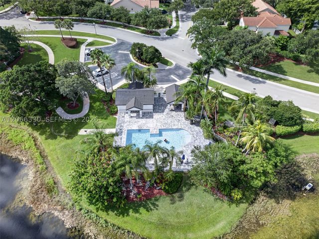 1520 Seabay Rd, Weston, FL 33326