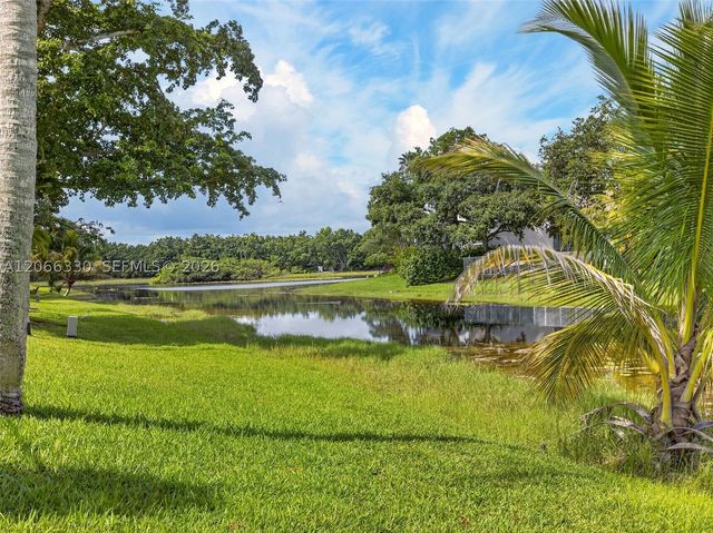 1520 Seabay Rd, Weston, FL 33326