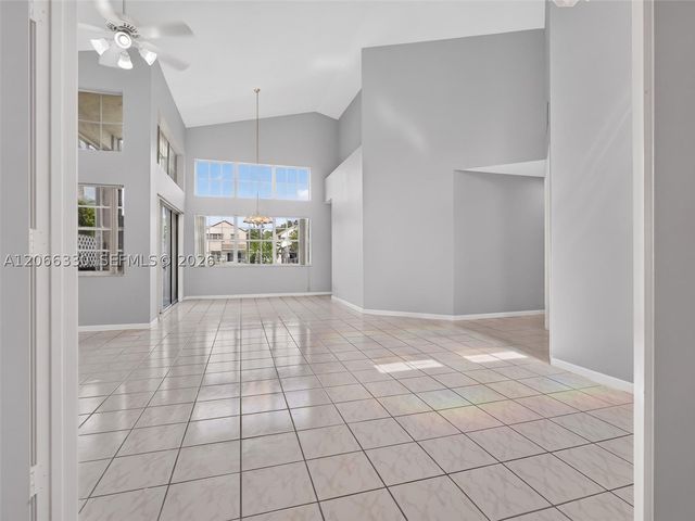 1520 Seabay Rd, Weston, FL 33326