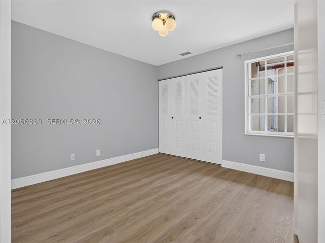 1520 Seabay Rd, Weston, FL 33326