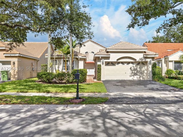 1520 Seabay Rd, Weston, FL 33326
