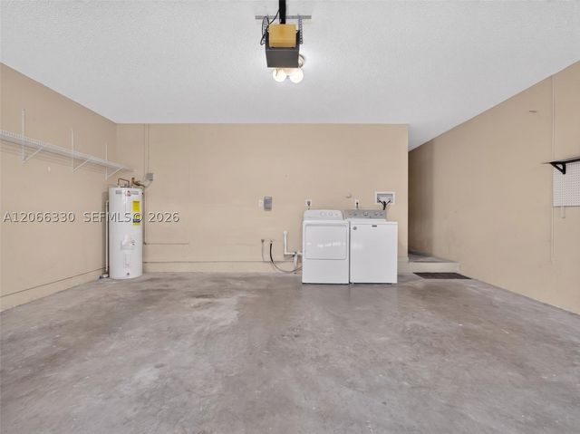 1520 Seabay Rd, Weston, FL 33326