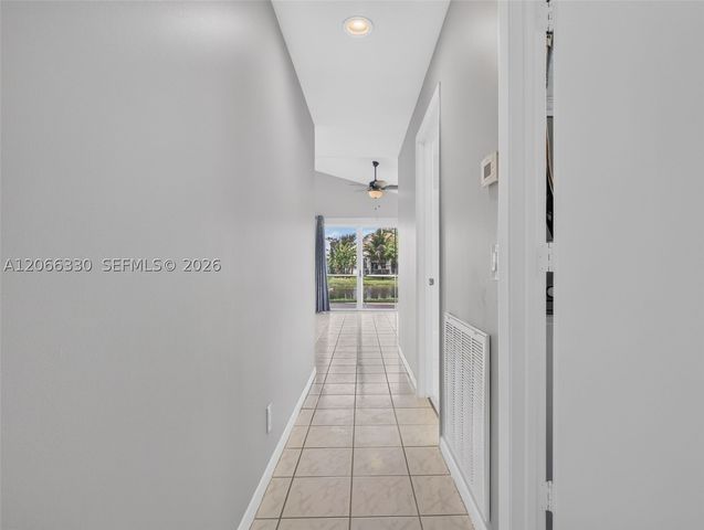 1520 Seabay Rd, Weston, FL 33326