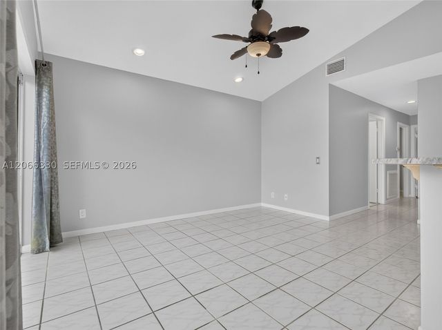 1520 Seabay Rd, Weston, FL 33326