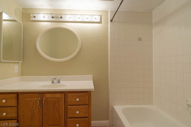 1400 Santa Margarita Street B, Las Vegas, NV 89146